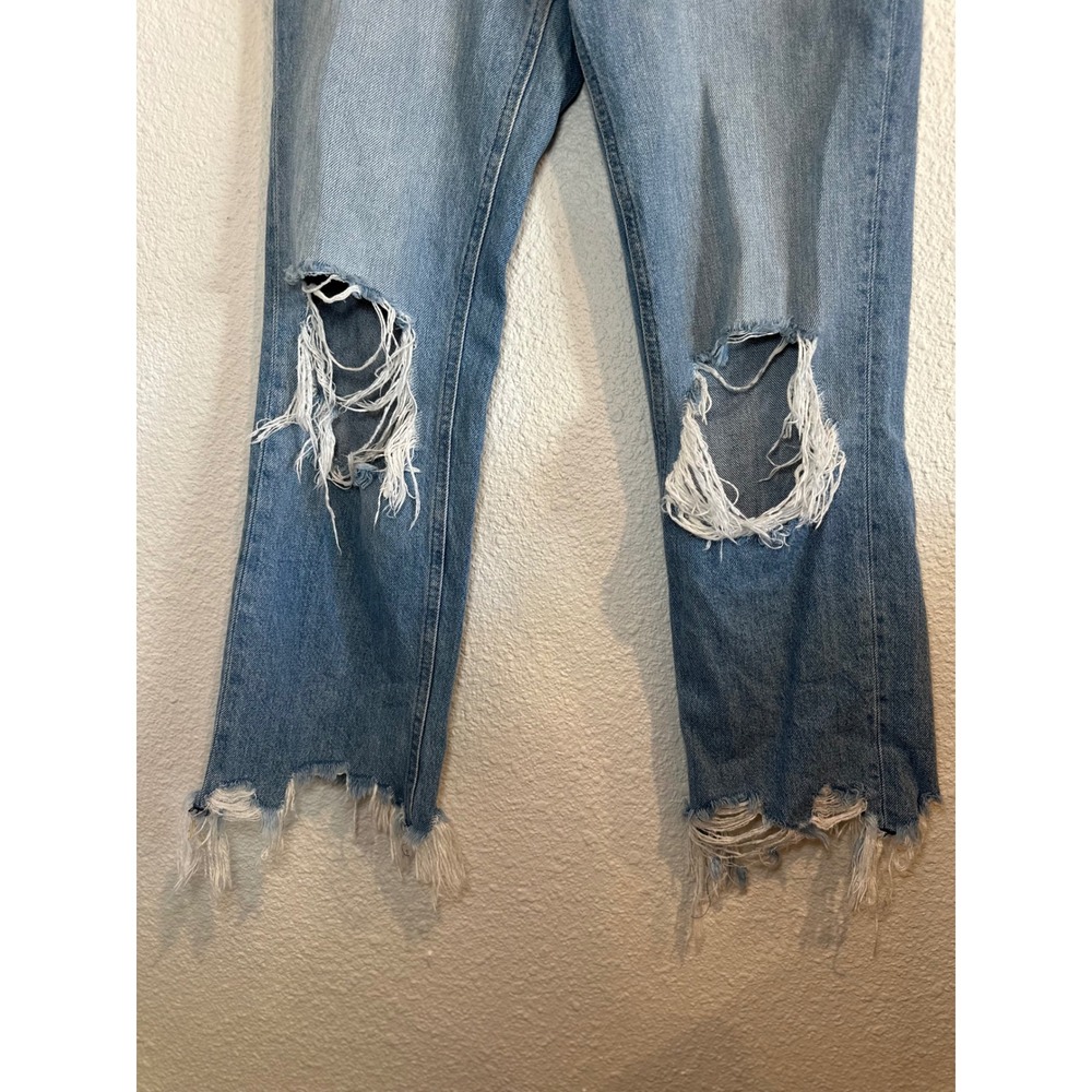 WE THE FREE High Rise Distressed Ripped Straight Leg Jeans Light Wash Size‎ 25 - Picture 6 of 9